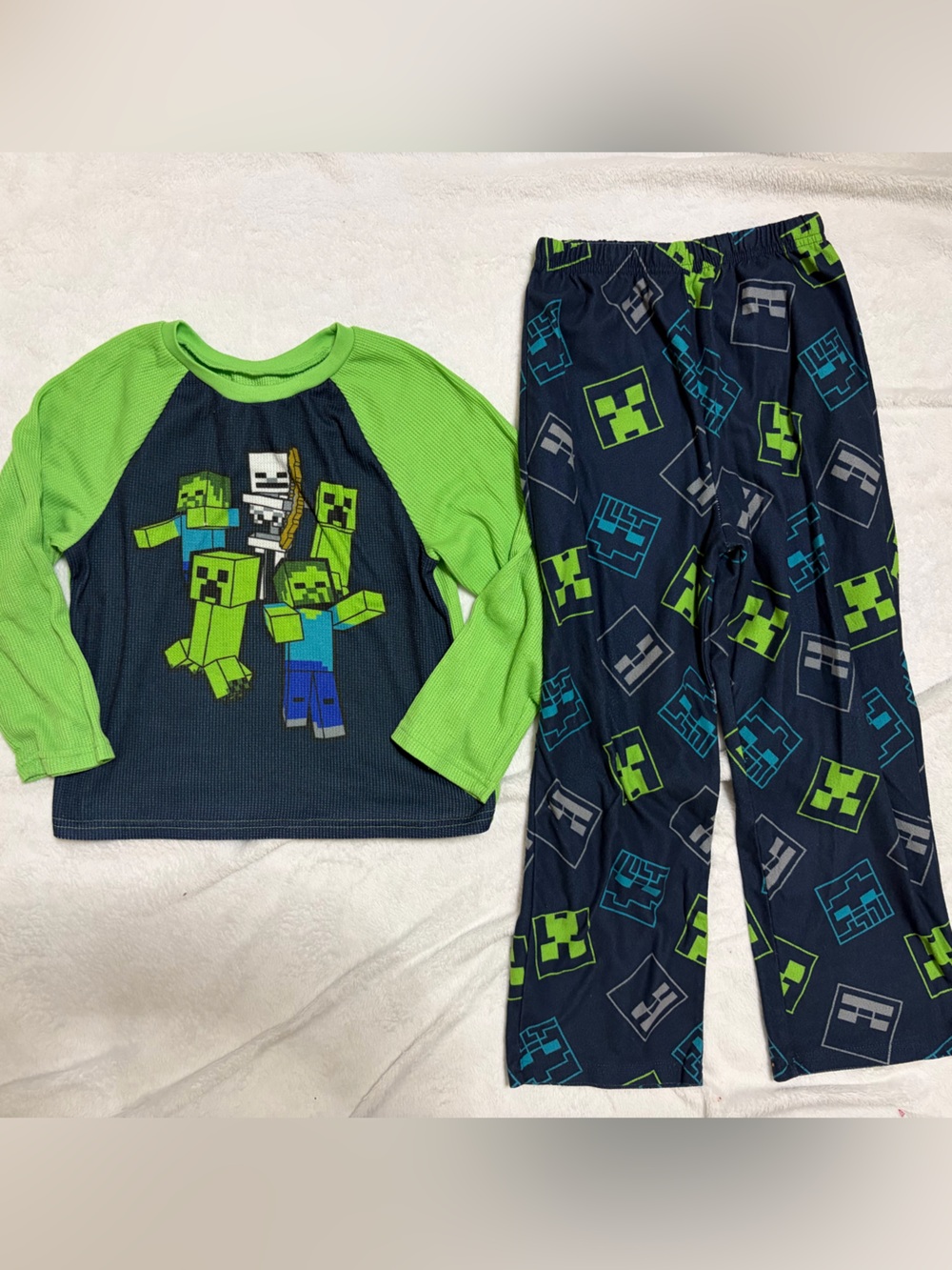Kids' Green & Navy Pajama Set